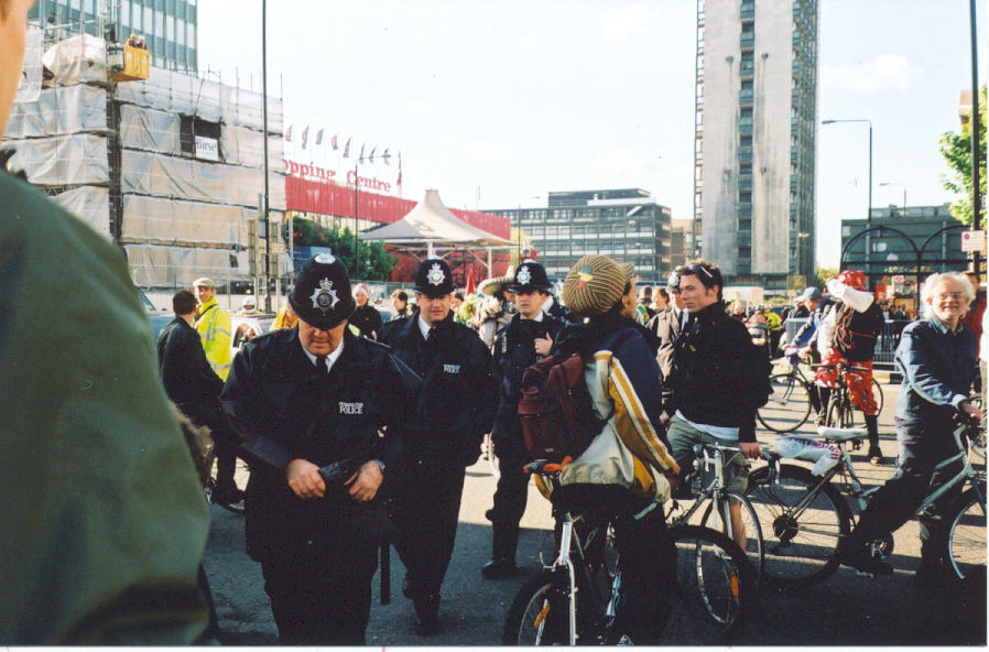 Elephant and Castle 1st May 02